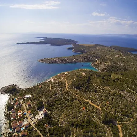 In With Air Conditioning, Wifi Vela Luka