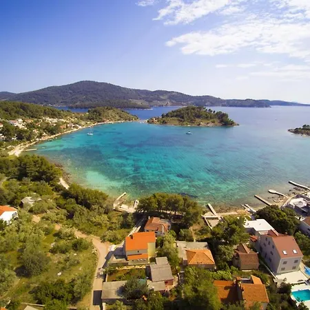 Apartmán In With Air Conditioning, Wifi Vela Luka